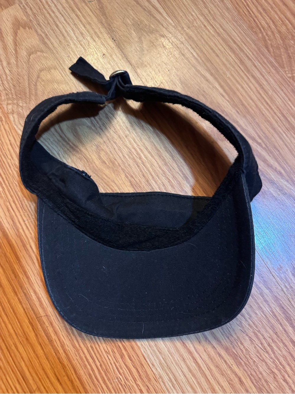 Molson Canadian Rocks Black Visor - Picture 3 of 6